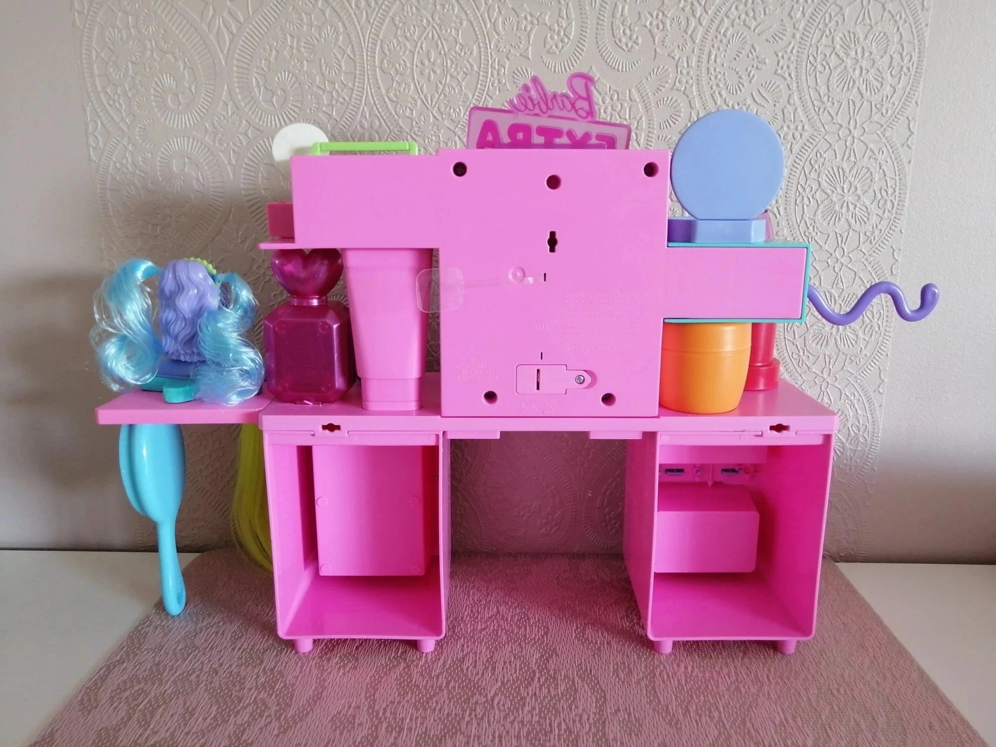 Barbie Extra: Peluquería con algunos accesorios – photo 9